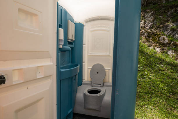Best Affordable portable toilet rental  in Tlassee, AL